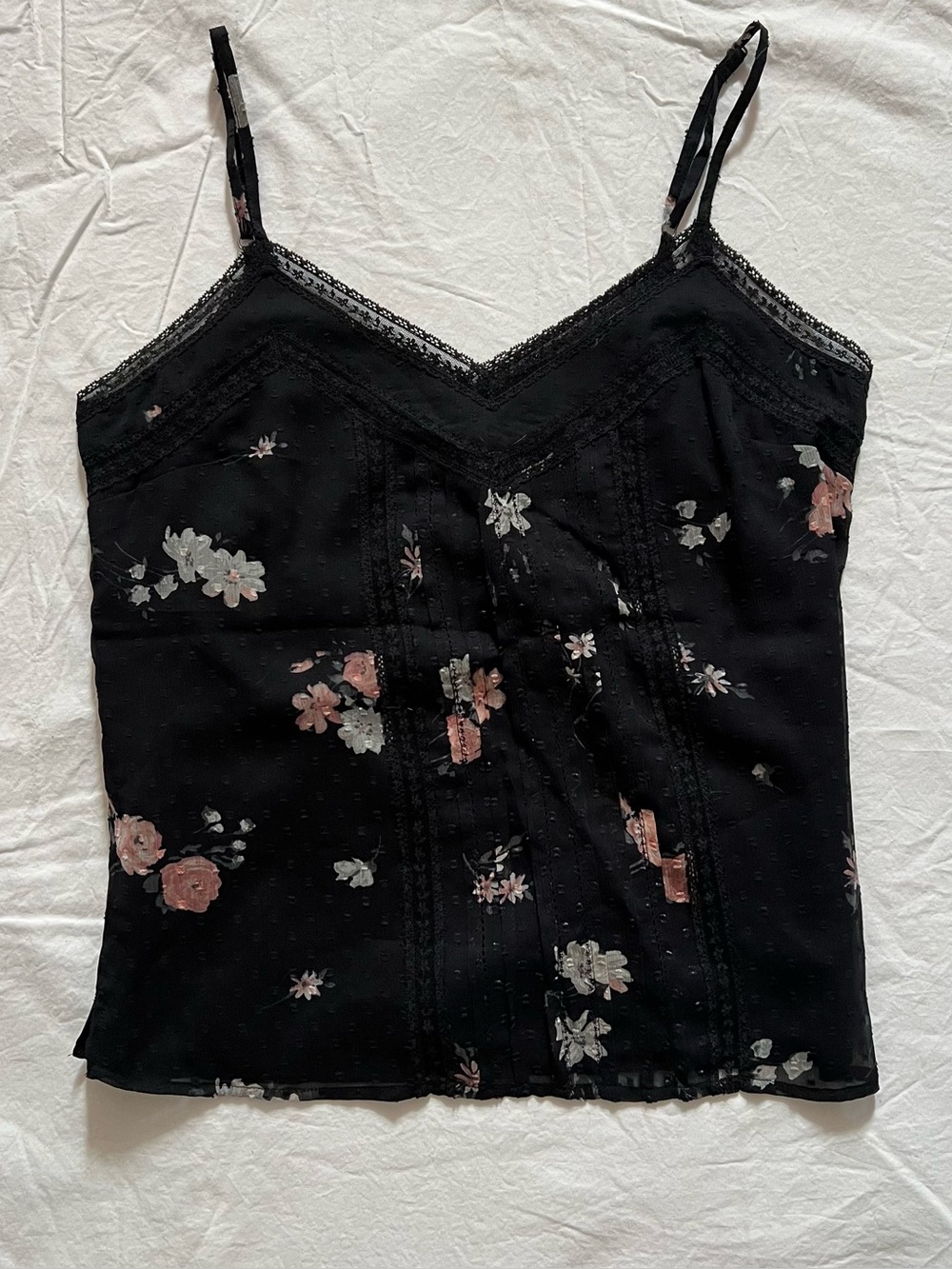 NWT Abercrombie floral lace tank top